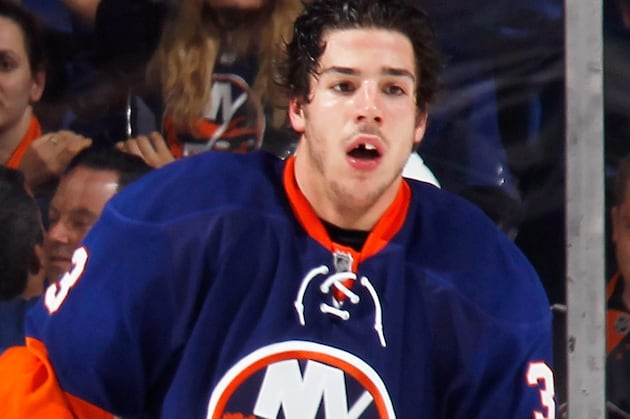 Islanders Sign Evgeni Nabokov and Travis Hamonic