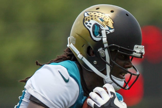 Jaguars Sign Fifth-Round Draft Pick Denard Robinson