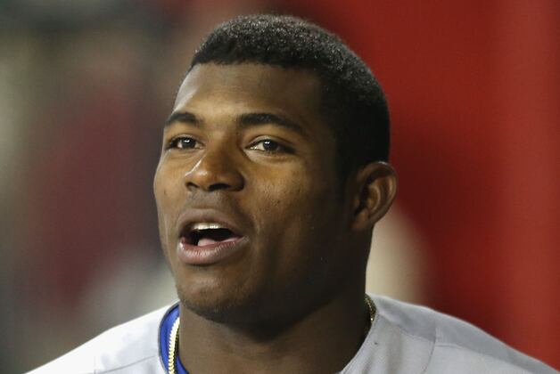 Yasiel Puig Injury: Dodgers OF Leaves Game with Aggravated Left Hip
