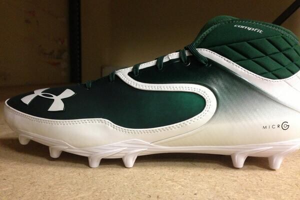 Photos: USF Bulls Will Wear New Under Armour Cleats This Fall