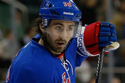 Canucks Sign Forwards Ben Ferriero and Brandon Defazio