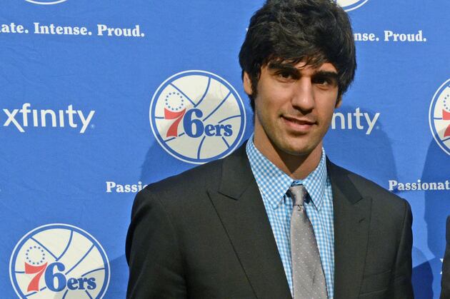 76ers Rookie Kazemi Carries Iran into NBA