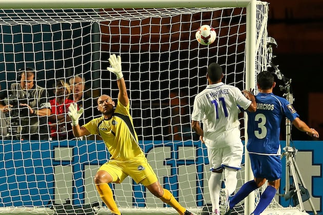Claros Puts Honduras in Gold Cup Knockout Stages