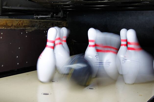 Notre Dame Football Team Bowls for Cancer Research