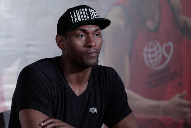 Knicks Reach Two-Year Deal with World Peace