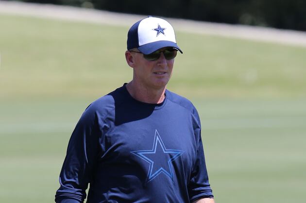 Cowboys Work Out Three Quarterbacks