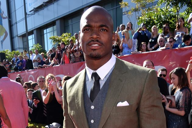 Peterson Wins ESPY's for 'Best NFL Player' and 'Best Comeback'