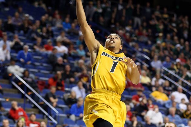 Celtics to Sign Phil Pressey