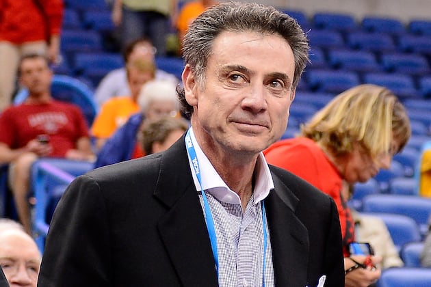 Cardinal Fans Want to Give Rick Pitino a Gift for Winning an ESPY