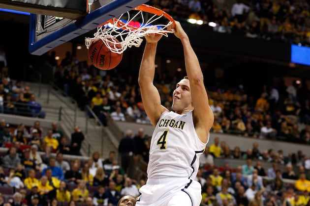 McGary Goes 1-on-1 with LeBron, Develops Outside Shot
