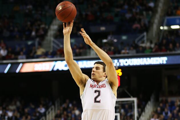 Logan Aronhalt Embarks on New Challenge with Third-Division Italian Team