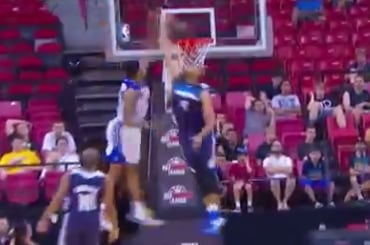 Video: Bazemore Throws Down Poster Dunk