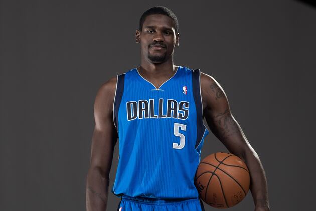 Mavericks Waive Bernard James