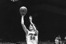UT Lady Vols Hall of Famer Mary Ostrowski, 51, Dies