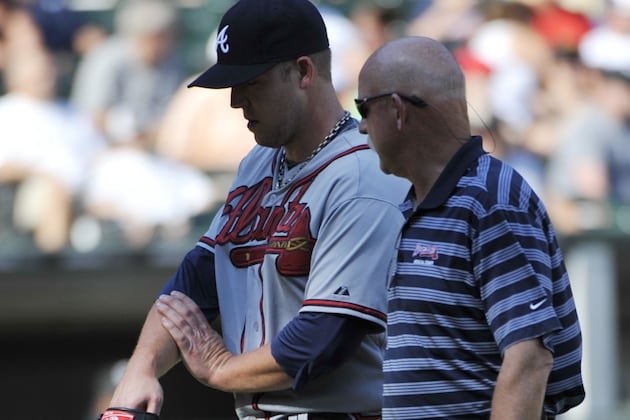 Paul Maholm Exits Start with Sprained Left Wrist