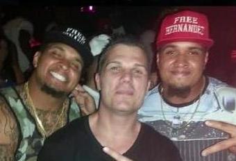 Dm_130715_nfl_free_hernandez_hats_crop_north