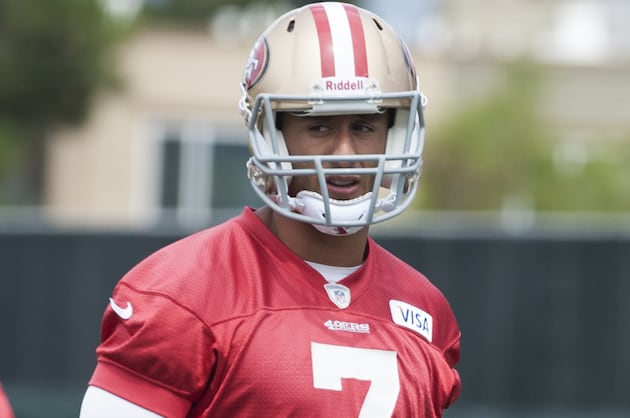 49ers' Colin Kaepernick Gets Down to Business