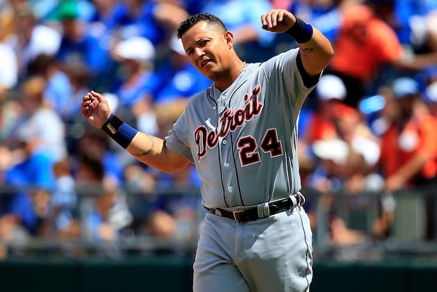 Cabrera Sits for 2nd Time This Season After Hip Injury