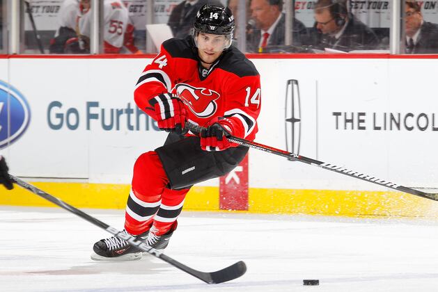 Lamoriello 'Hopeful' to Re-Sign Henrique Soon