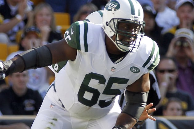 Report: Guard Moore Expected to Retire