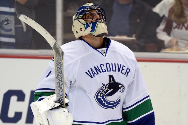 Ex-Agent: Luongo 'treated Like a Piece of Paper, a 4th-Line Player' by Vancouver