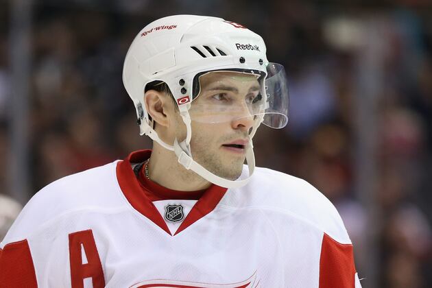 Must See: Pavel Datsyuk Shows off Some Sick New Moves