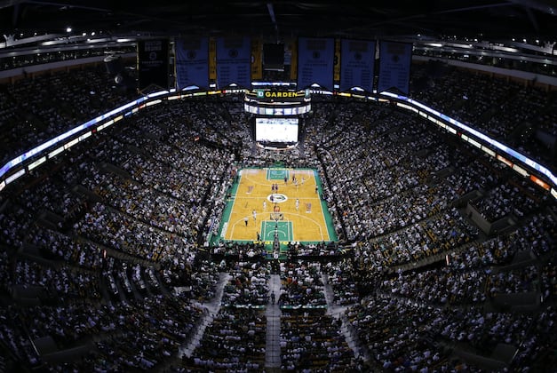Lewis Made Lasting Impact in Years with Celtics