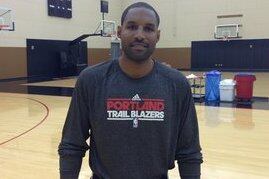 Report: Sixers Intend to Interview Blazers' Vanterpool