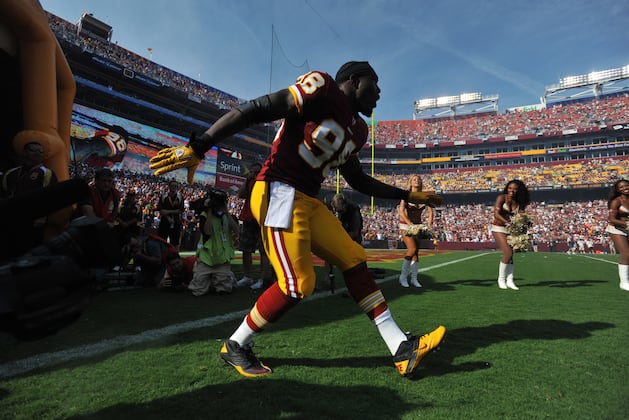 Should the Washington Redskins Move Brian Orakpo to DE Temporarily?
