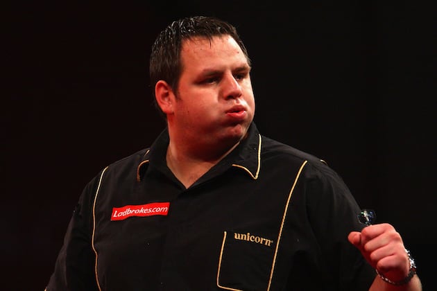 Darts World Matchplay 2013: Adrian Lewis Stands Slim Chance Against World No. 1