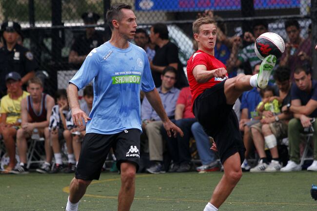 Hi-res-7462220_crop_north