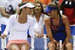 Former World No. 1 Hingis Wins in Return to WTA Tour