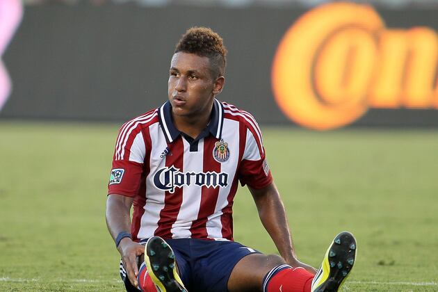 Stoke in Talks with USA Striker Agudelo... but Set to Miss out on Sinclair