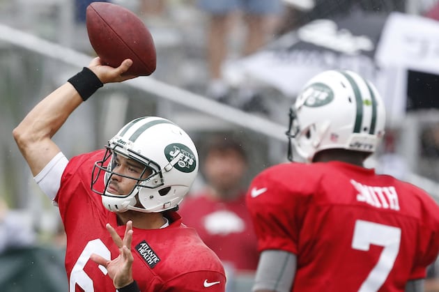 Mark Sanchez: I'm Having a Great Camp, I'm in Command