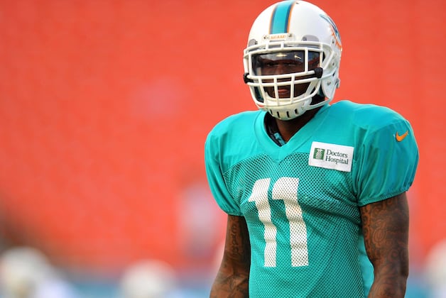 Mike Wallace, Hartline Sit for Dolphins