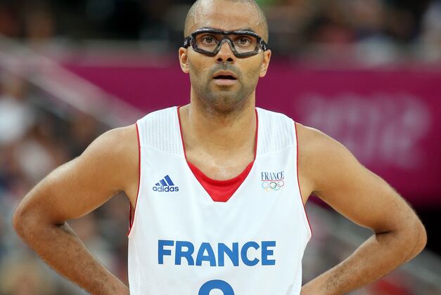 Parker Plans to Remain with French National Team