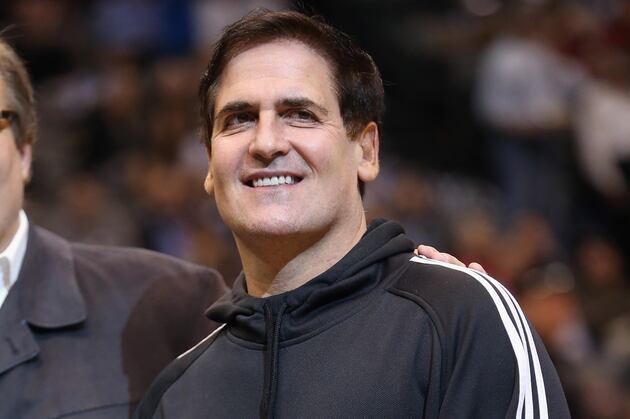 Dallas Mavericks Owner Shares Dwight Howard Pitch Video
