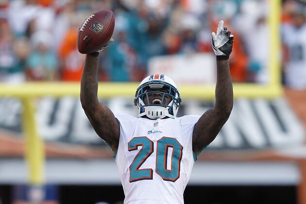 Miami Dolphins: Pros and Cons to Signing Reshad Jones to an Extension