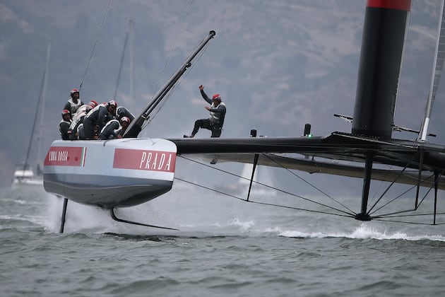 Luna Rossa Beats Artemis in 1st Race of Semis