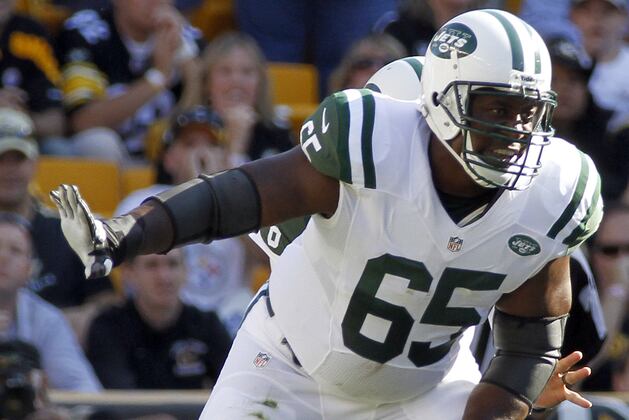 Cowboys Finalizing Deal with Free Agent Guard Brandon Moore