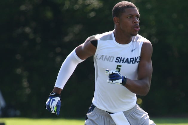 Frosh Thompson out 3 Months After Breaking Ankle