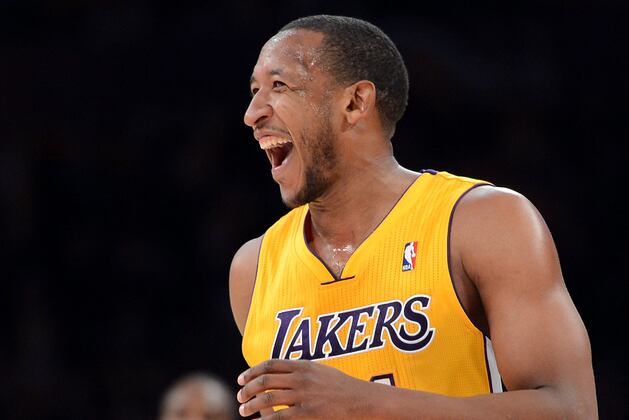 Knicks, 76ers Interested in Chris Duhon