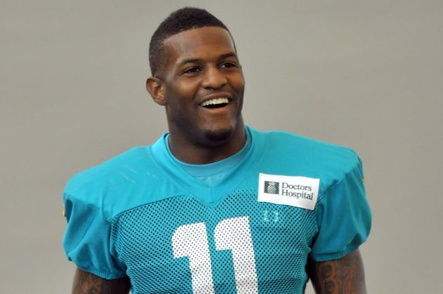 Mike Wallace Back at Practice After Extended Absence