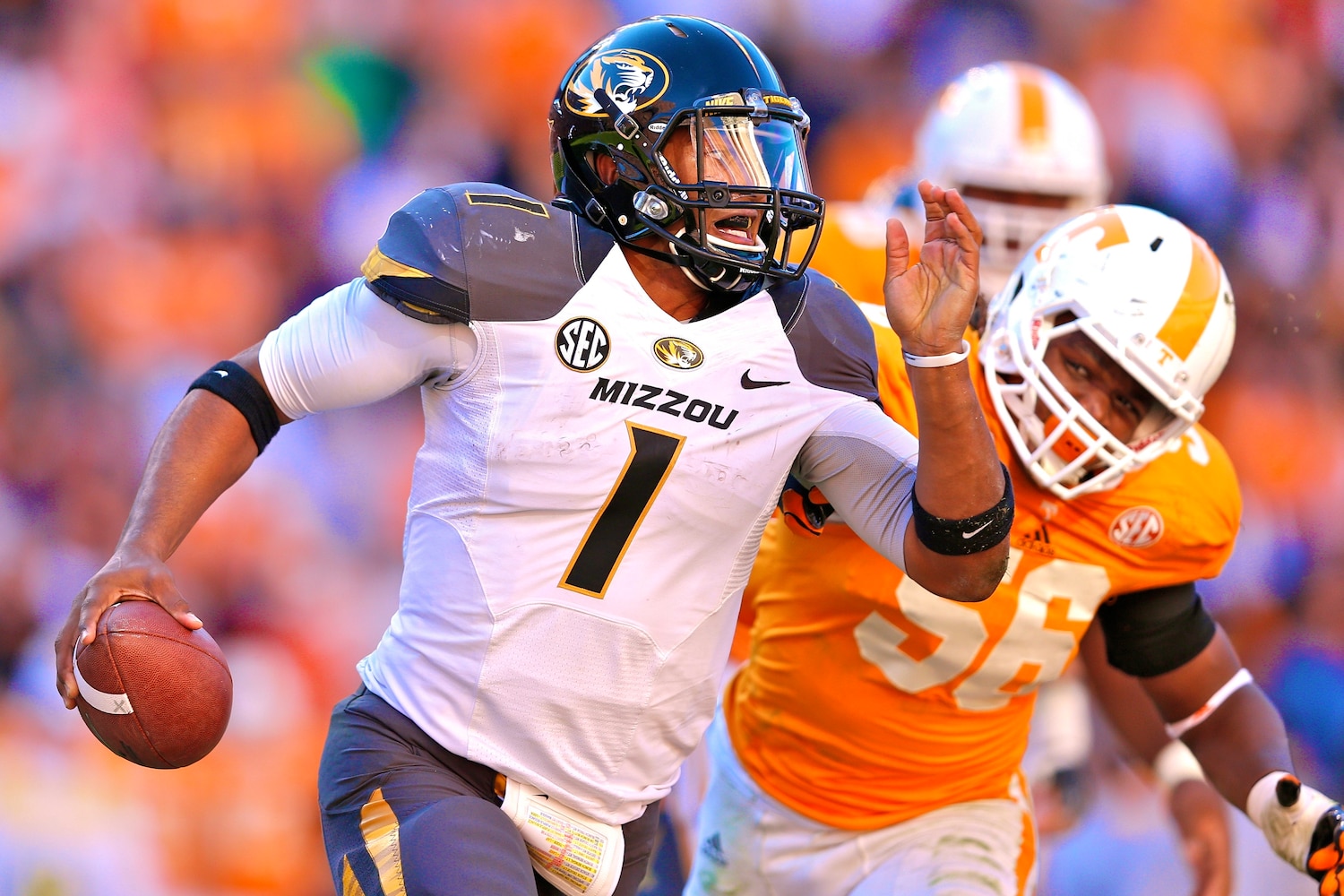Most Underrated College Football Player At Each Position Entering 2013 most-underrated-college-football-player-at-each-position-entering-2013