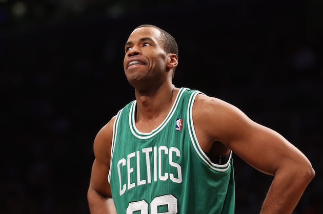 Pistons Have 'Exploratory Interest' in Jason Collins