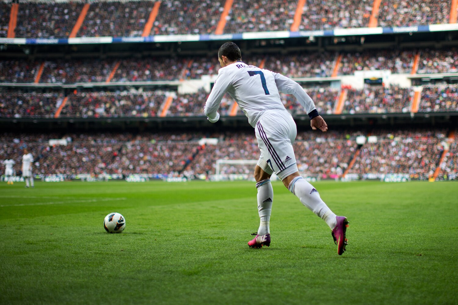 La Liga's Top 5 FreeKick Experts Bleacher Report