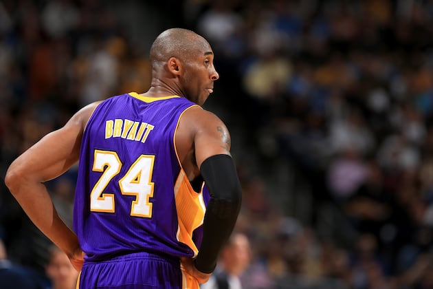 Has Kobe Bryant Set an Impossible Superstar Standard Among Lakers Fans?