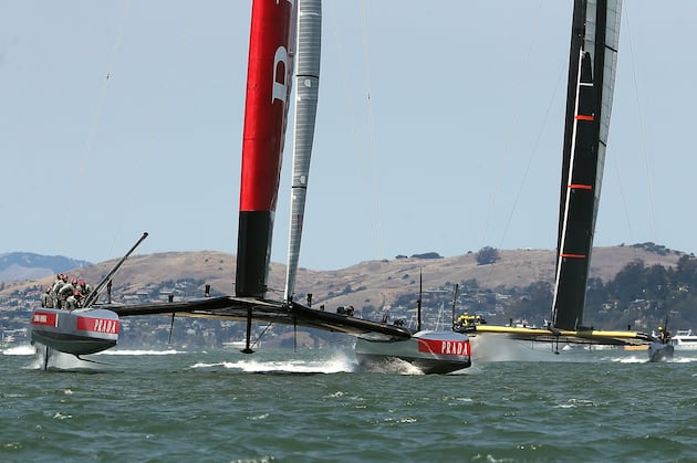 Inside the America's Cup – Learning to Fly
