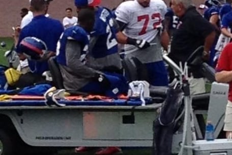 Giants S Antrel Rolle Leaves Practice on Cart After Injury
