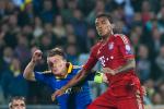 Luiz Gustavo: 'Of Course I Would Like to Play for Arsenal'